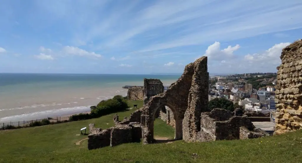 virtual tour of Hastings' Castle ruins blog